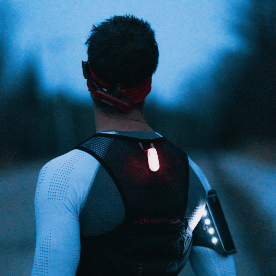 Indochi LED Beat Light Clip – Safety Running Accessory - Image 15